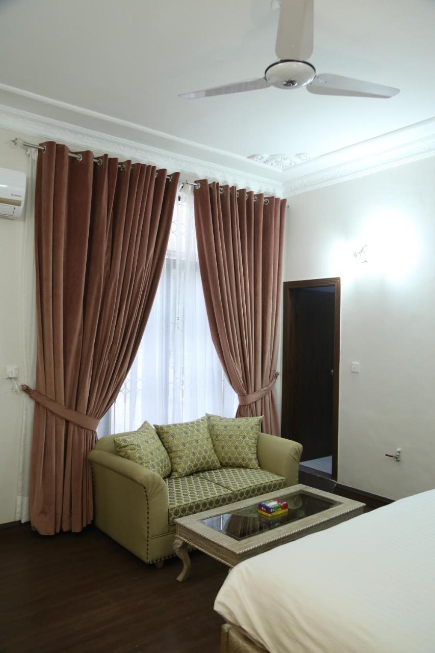 Royal Grace Guest House Iszlámábád Kültér fotó
